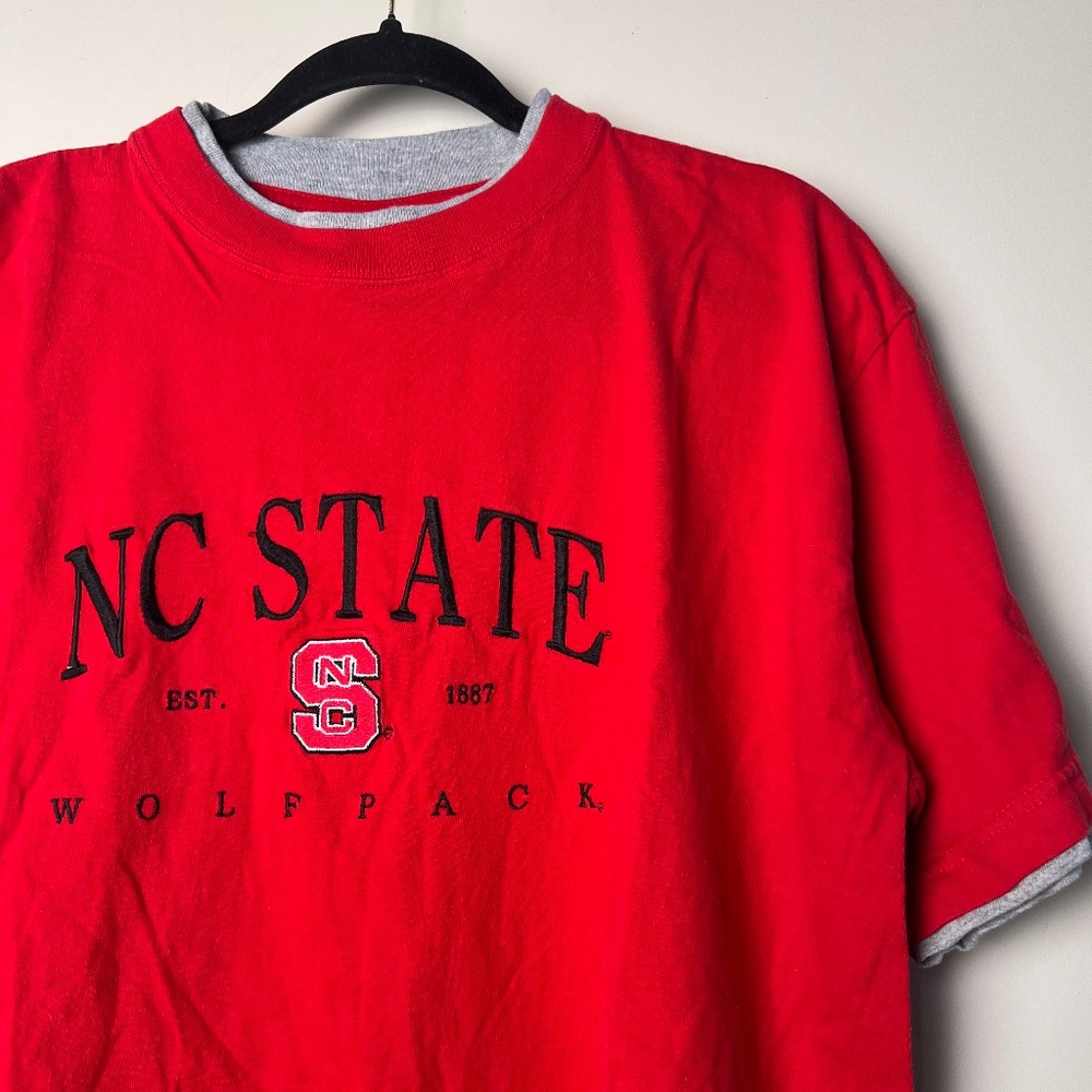 Ncc Apparel Nc State Wolfpack Embroidered Logo Sh… - image 1